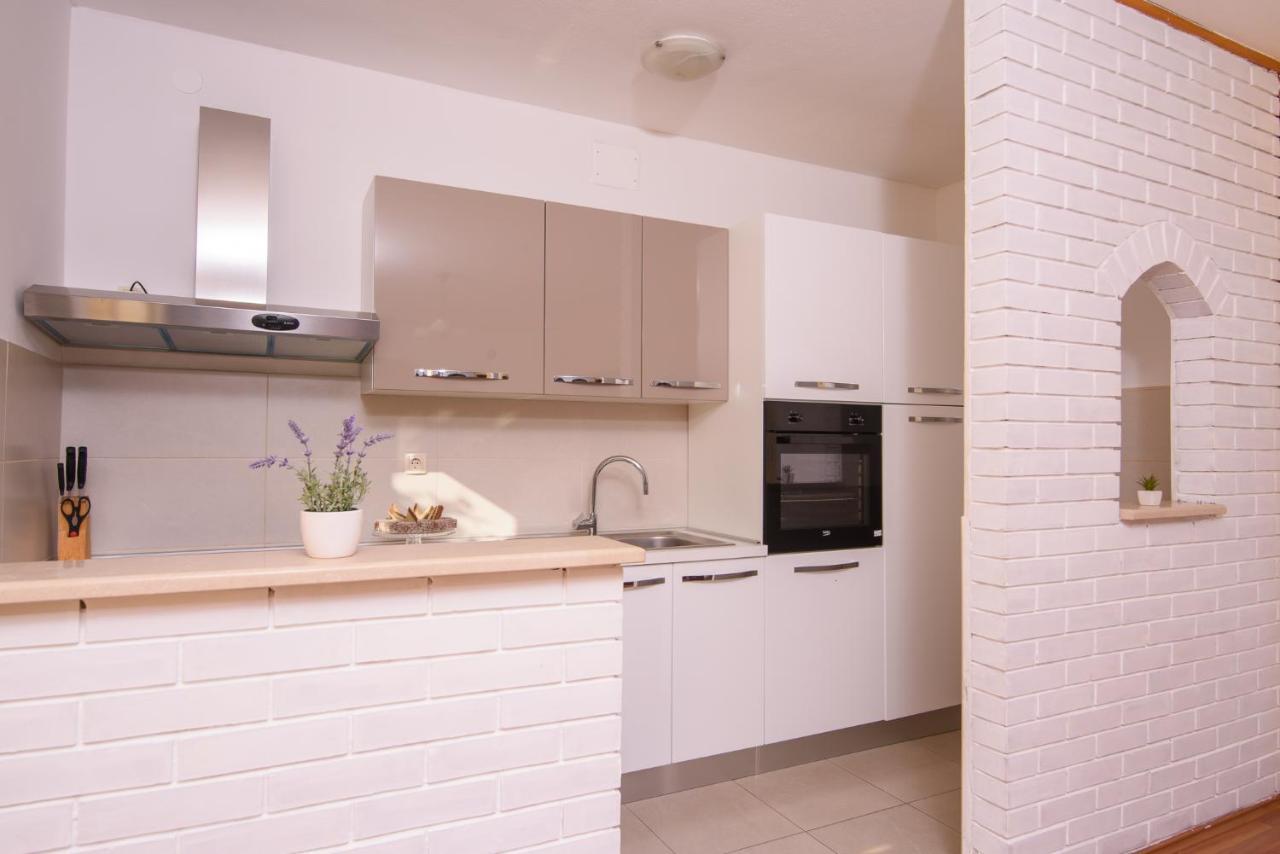 Apartmen Karmen 2 Trogir Dış mekan fotoğraf