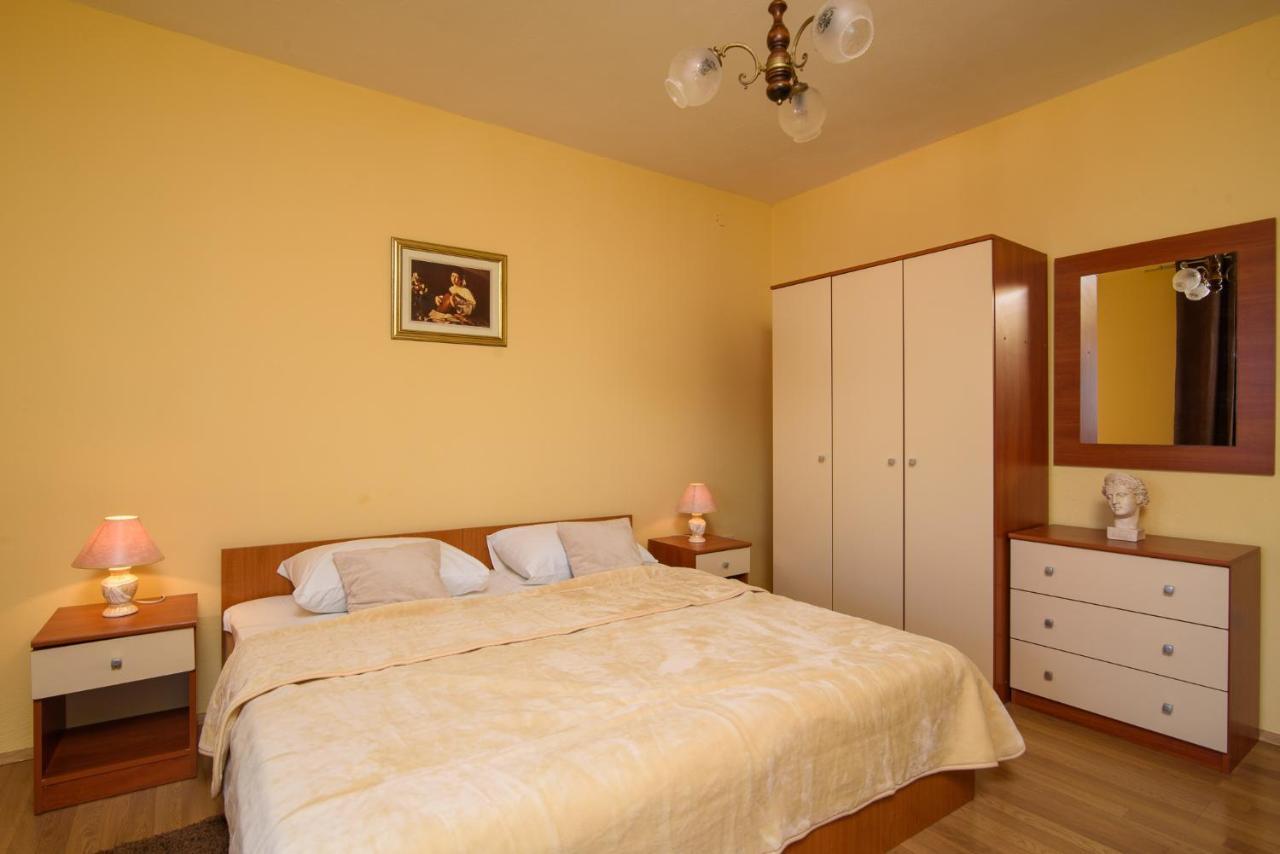 Apartmen Karmen 2 Trogir Dış mekan fotoğraf